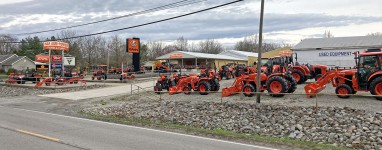 13998 State HWY 34 East Benton, IL 62812 sells Kubota