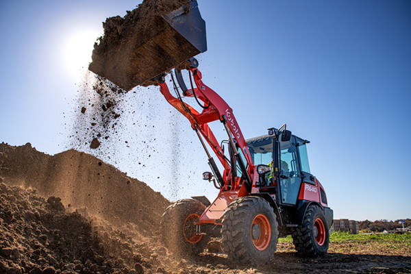 Kubota R640 for sale at H&R Agri-Power Kubota R640 for sale at H&R Agri-Power